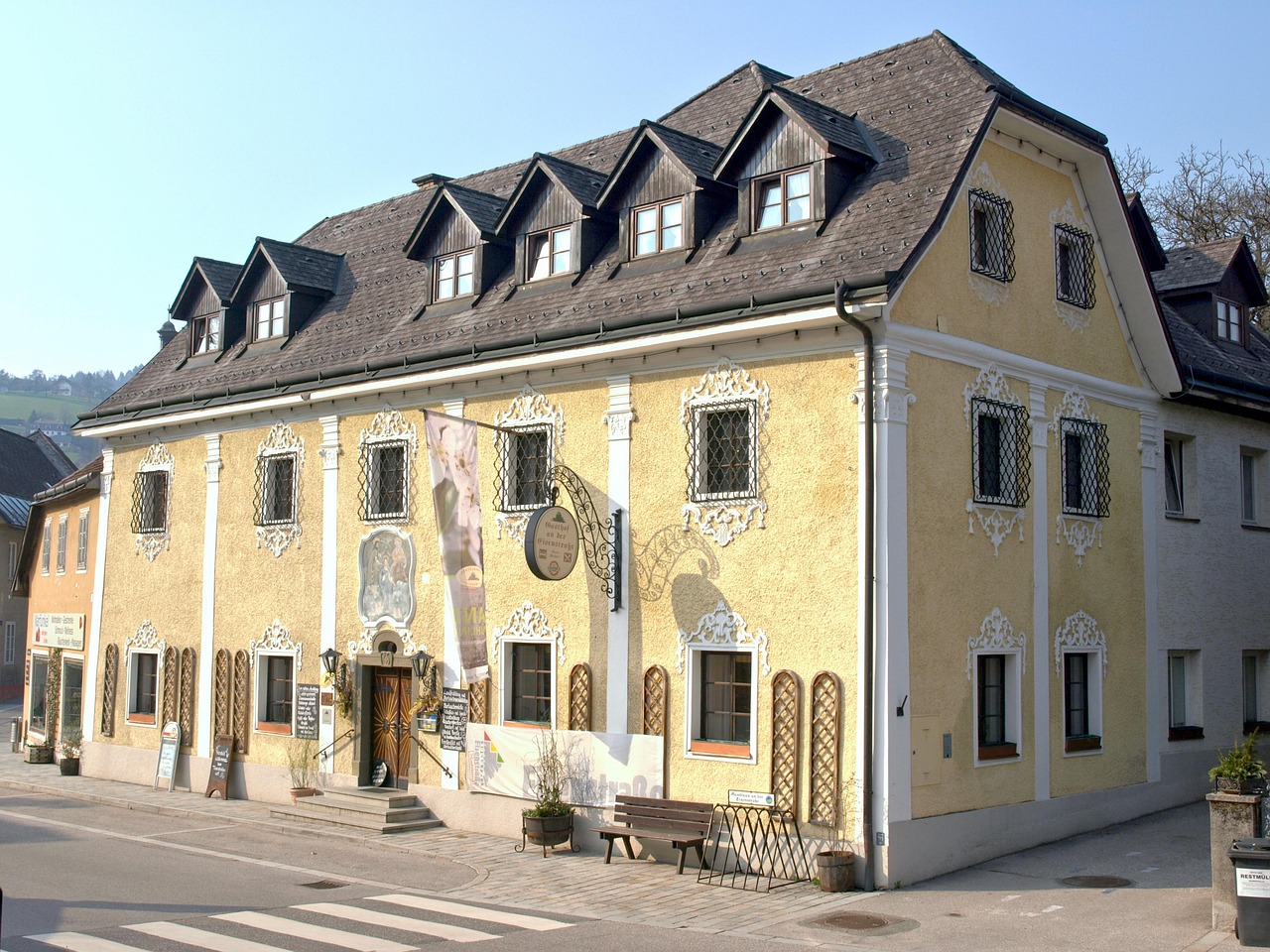 2406 Sw 54th Ln, Cape Coral, FL 33914